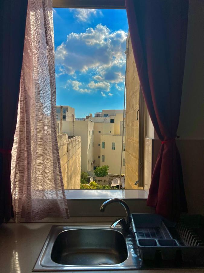 Room With Private Bathroom سليمة المظهر الخارجي الصورة